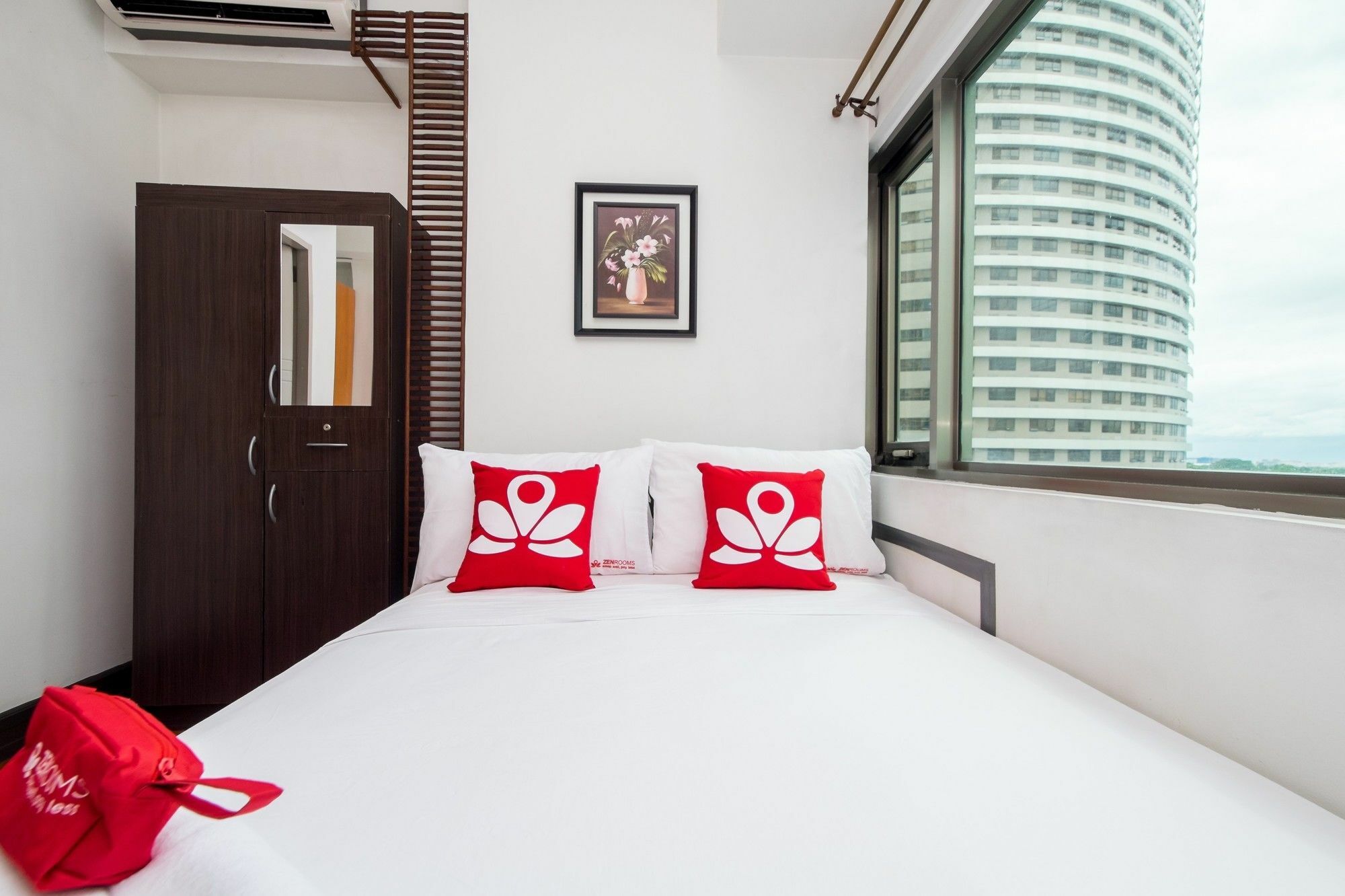 Zen Home Forbeswood Parklane Bgc Taguig Exterior foto