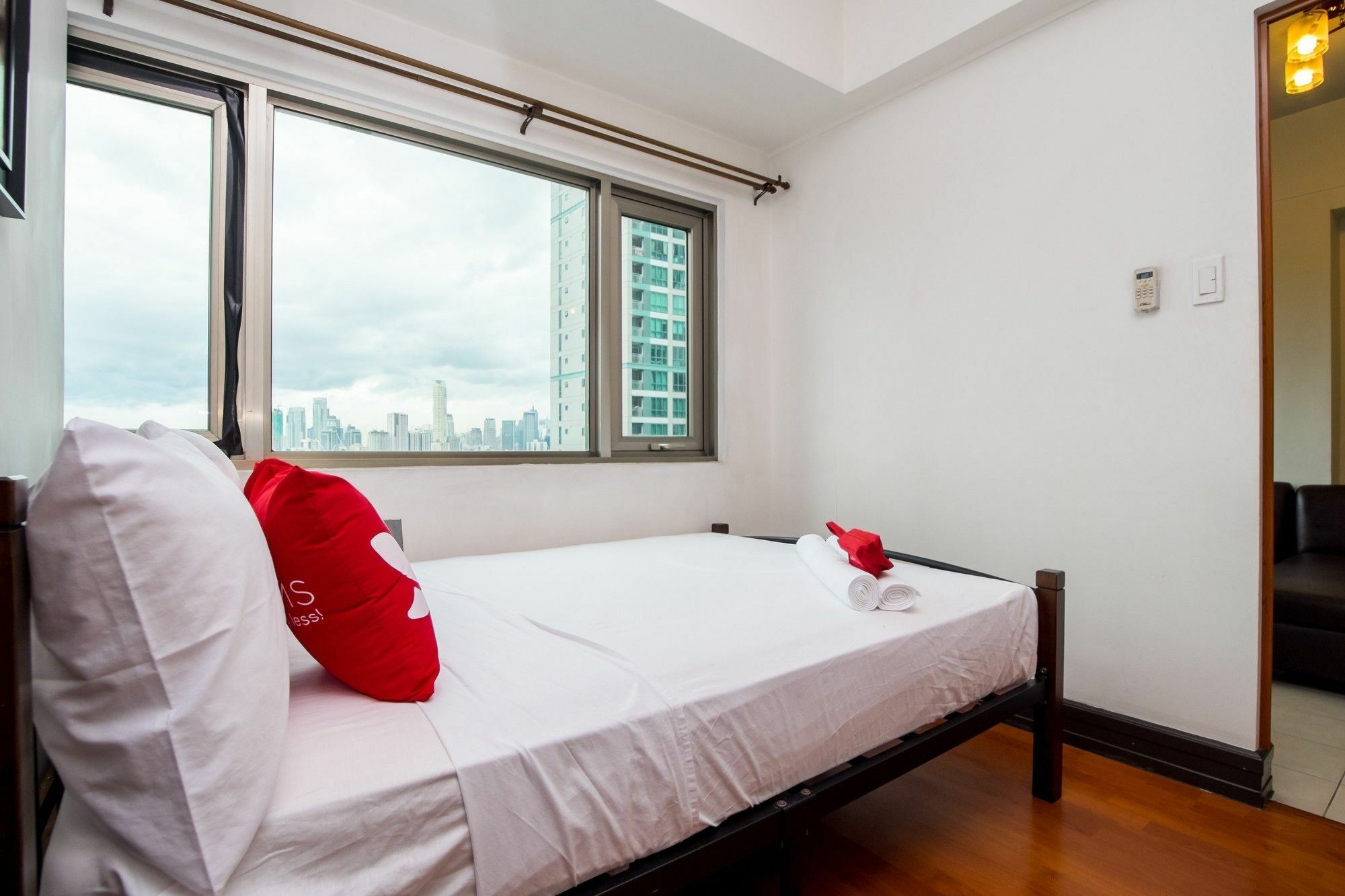 Zen Home Forbeswood Parklane Bgc Taguig Exterior foto